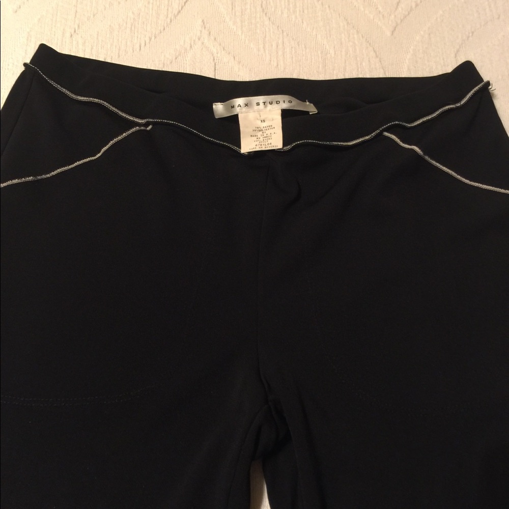 Max Studio Capris - Picture 3 of 6